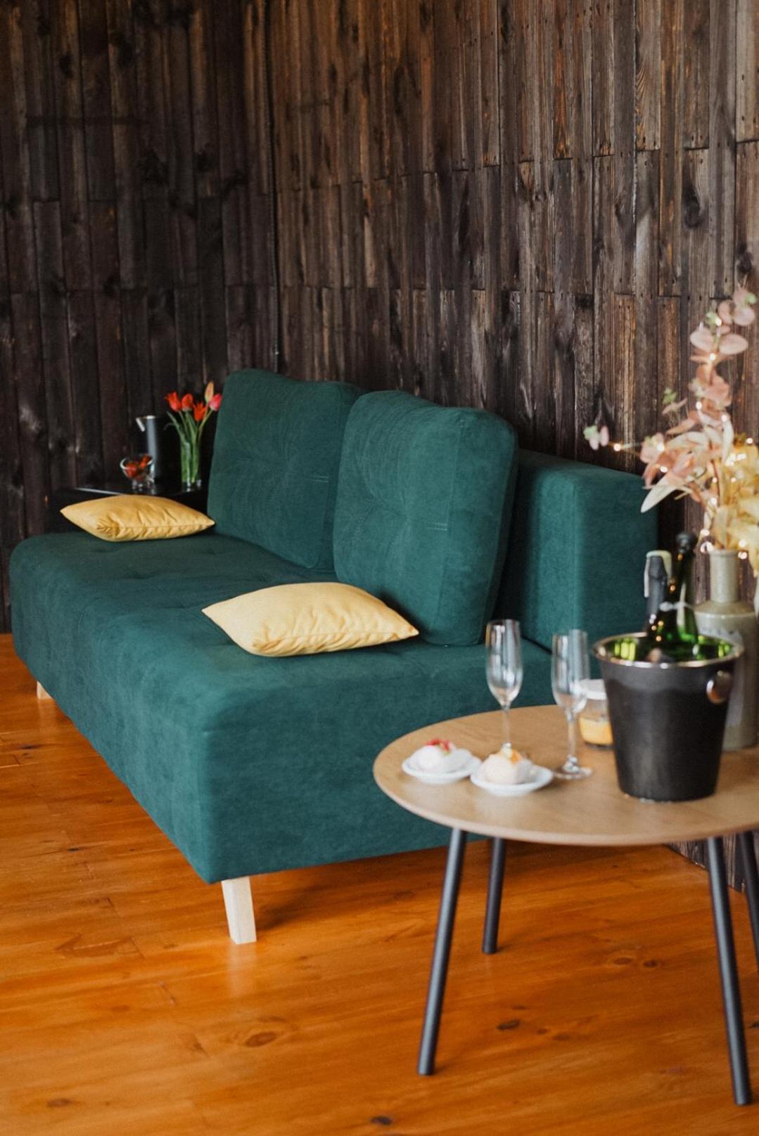 Долина ХЮГГЕ Hotel Черноморск Екстериор снимка